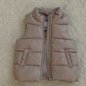 Dusty Rose gold puffer vest old navy 2T